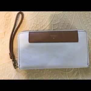 Fossil white and tan wallet